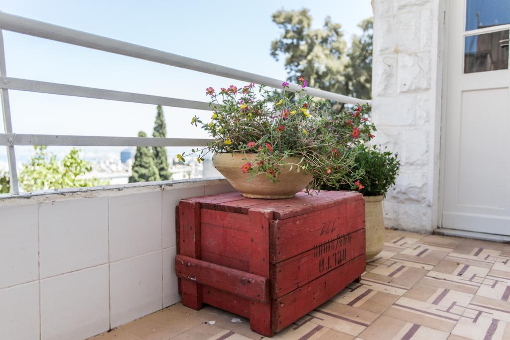 Sea&Stone Apartment Haifa Bagian luar foto